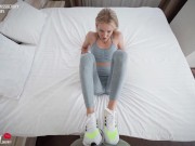 Footjob Queen Littleberry made a Sockjob Cumshot