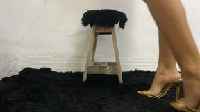 Kendall with high heels hanging down and beautiful crossed legs (5)