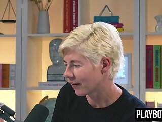 British teen Gal Ritchie talks about masturbation and does it