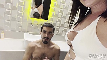 Esse é BIg mesmo, me fodeu tão gostoso, será que aguentei tudo no meu cuzinho? - Big Bambu