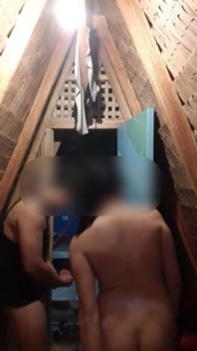 NAG PAKANTOT AKO NG LIVE KY BESTY, HABANG NANUNUOD MGA TROPA