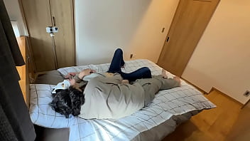 Asian MILF wife gets non-stop clit stimulation and creampied in car