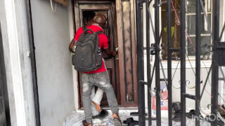 Pompino, nero, papà – Trio anale per troie gay indiane amatoriali