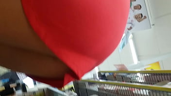 Upskirt milf in store