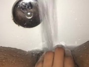 Pussy Bath Time