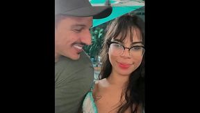 Vazou na net! Conheci essa novinha no bar arrastei pra casa e dei piru pra essa safada.