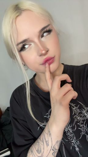 Looking for a slave for my feet