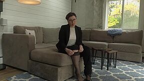 Bettie Bondage - Stepmommys Feet Are Yours