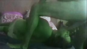 Angie infiel y sumisa, necesita ser puta y sentirse cogida por un macho. Entrega gritando y recibe un cremoso facial... Flor de trola.