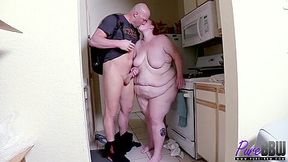 Julie Ginger - Breaking In The New Apartment