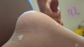 Turbo Handjob in white nylon Pantyhose and massive Cumshot