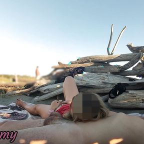 Pussy flash - Stranger caught my stepdad touching my pussy on a public beach and jerked off his dick - MissCreamy