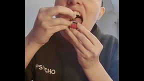 Getting creative with stealthy gags and doing mean things to my tongue ??