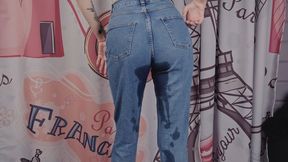 Eva peed in her jeans, made them wet! belly fetish, dirty talk, pee fetish
