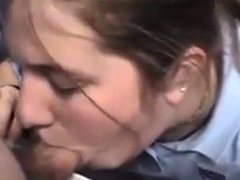 Deutscher Amateur Teen Blowjob und Gesichtsbehandlung