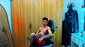 Sasuke Brons Private Show