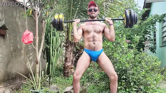 Muscular Latino Louis Ferdinando Outdoor Workout and Solo Jerk Off