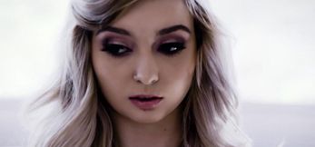 Sexy babe Lexi Lore starts pounding a large cock an