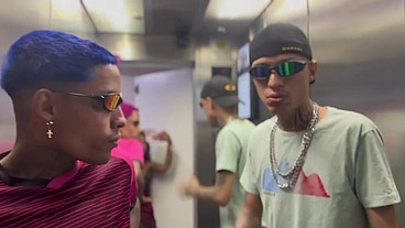 ERA ANIVERSÁRIO DELA E DE PRESENTE GANHOU DOIS PIRU GRANDÃO