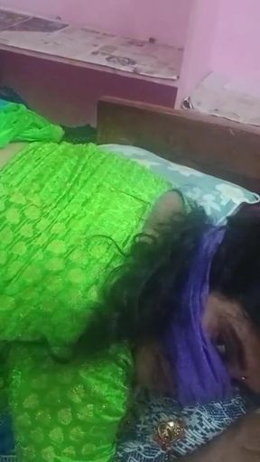 Must-share moment from "Beautyful Green saree aunty loves the big balck cock and loves hordcore fucking with boyfriend"