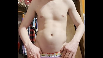 Horny Twink Niko Springs Loves Smearing His Hot Cum on His Face