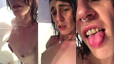 Je t’embarque Sensuelement sous ma douche pour que tu me prennes Une ...