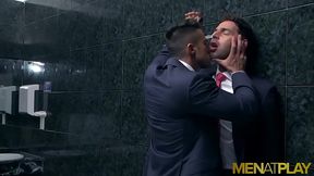 MENATPLAY Handsome Jock Klein Kerr Anal Fucks Dario Beck