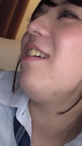 Petite F-cup Uniform-look Sensitive Girl Met at the Arcade
