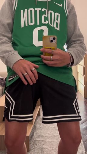 Basketball Bro gets Horny and Shoots a Fat Load