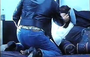 Shannen doherty blindfold