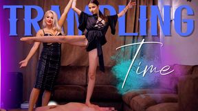 Step-Sisters Trampling game