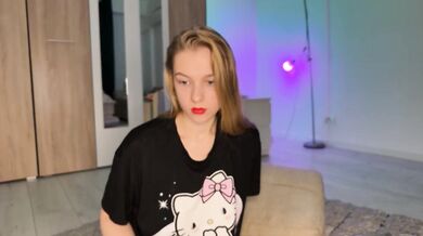 Natural tits playing