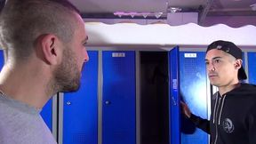 il baise son colocataire a la salle de sport - ultimate room-mate - partie 1 - gaysight.com