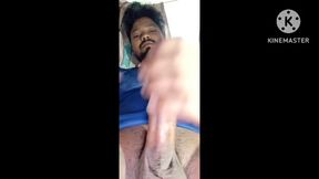 When he came today, he shook his cock a lot.