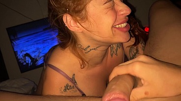 Esposa Treinada para Mamar ! A Ruiva Camila Vegas é a melhor Boqueteira da Internet - COMPLETO