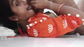 Indian Hot Desi Stepsister Sex in Hindi Audio