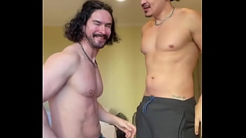 O cabeludo queria muito | Hairy was craving it