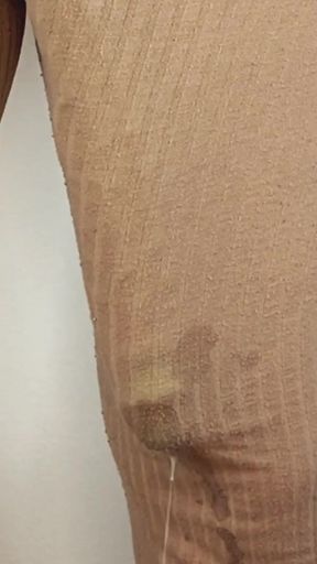 Must-share moment from "Huge cock shemale prostate orgasm"