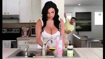 Stepson Specifically Spied On Bbw Stepmom