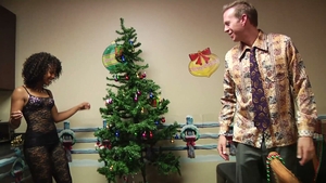 3rd Degree: Vicki's Xmas Special: A Holiday DP