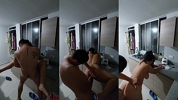 Sexo Anal en la Cocina