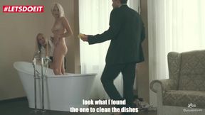 Lucky Guy Enjoys Intense Threesome with Two Gorgeous Blondes