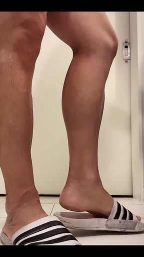 I forgot to put lotion, so I’ll have to do this again