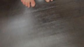 I Like Wiggling My Toes