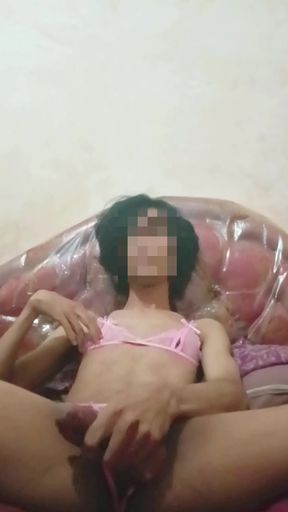 Masturbasi sissy femboy Indonesia kontol gede