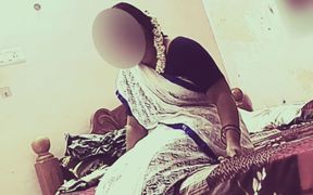 Hot Cheating Indian Housewife in Saree Blouse Having Sex with Her Lover