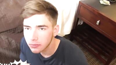 TWINKPOP - Straight Random Dude Jean-Luc Panlik Is Invited To A Hotel Room To Suck Dick