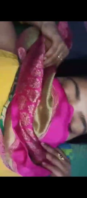 Tight Pussy Desi Bhabhi in Saree Fucked Hard by Husband in Hindi Audio