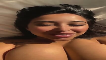 Latina baddie