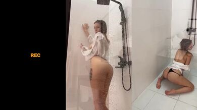 Blonde babe flashing perfect pussy for tiktok 18 big ass and small tits
